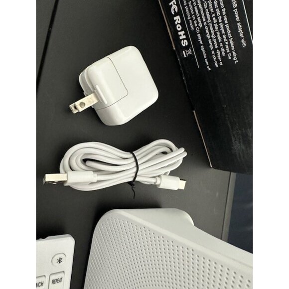 Gueray Portable Desktop FM Radio CD Music Player Remote Speakers KC-806 White - Picture 4 of 10